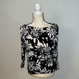 Cable & Gauge Elegant Black & White Floral Women’s Top